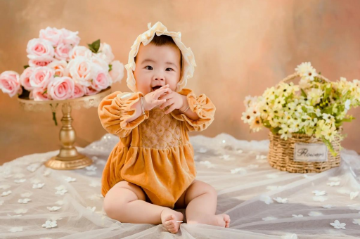 百色宝宝吐舌头怎么回事 百色宝宝吐舌头怎么回事